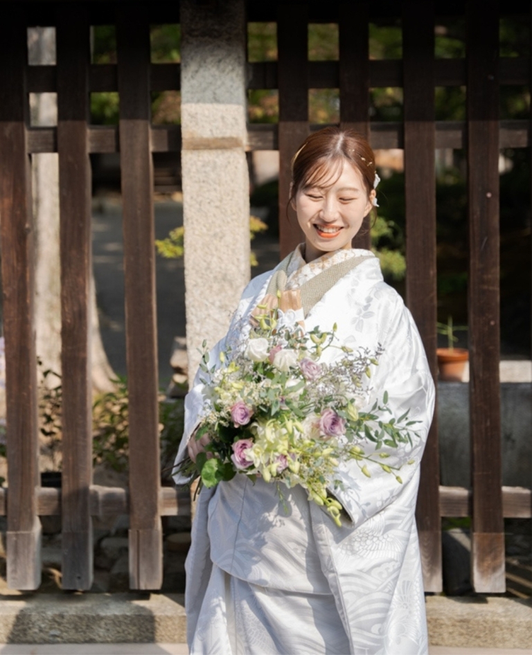 ブラックのカラードレス